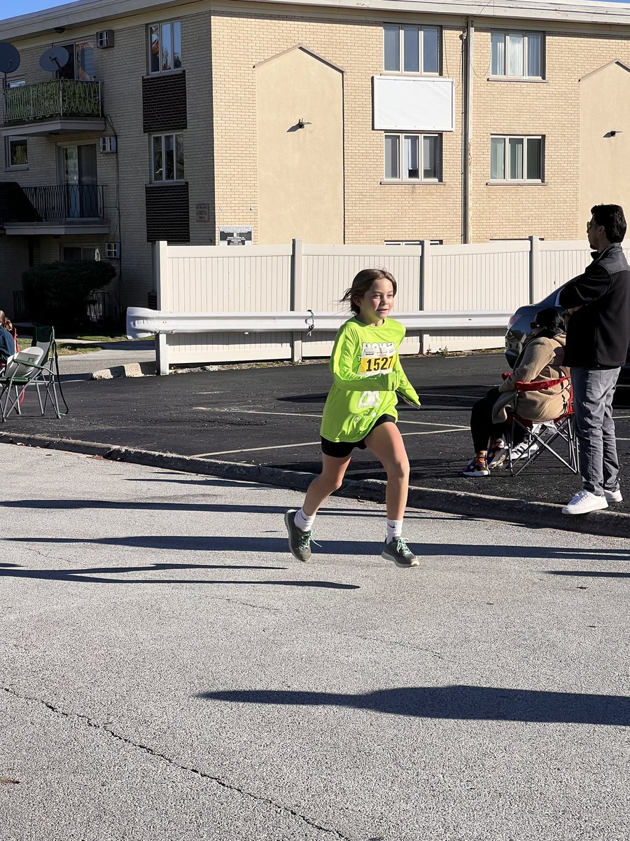 MissFitzReading tweet media