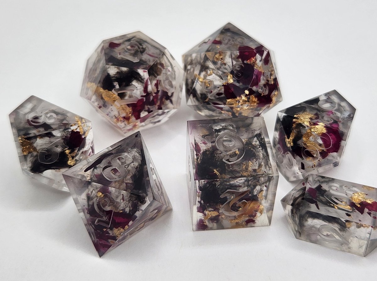 The Witches Path Dice Set
#dnd #ttrpg #handmadedice #dice #dungeonsanddragons