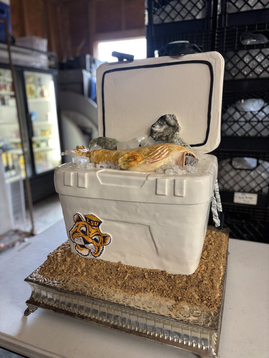 kellimarks's tweet image. Fin. 😉