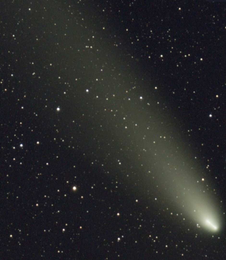 #Comet A3 Tsuchinshan-ATLAS over <a href="/LeesonHouse/">Leeson House Dorset</a> tonight