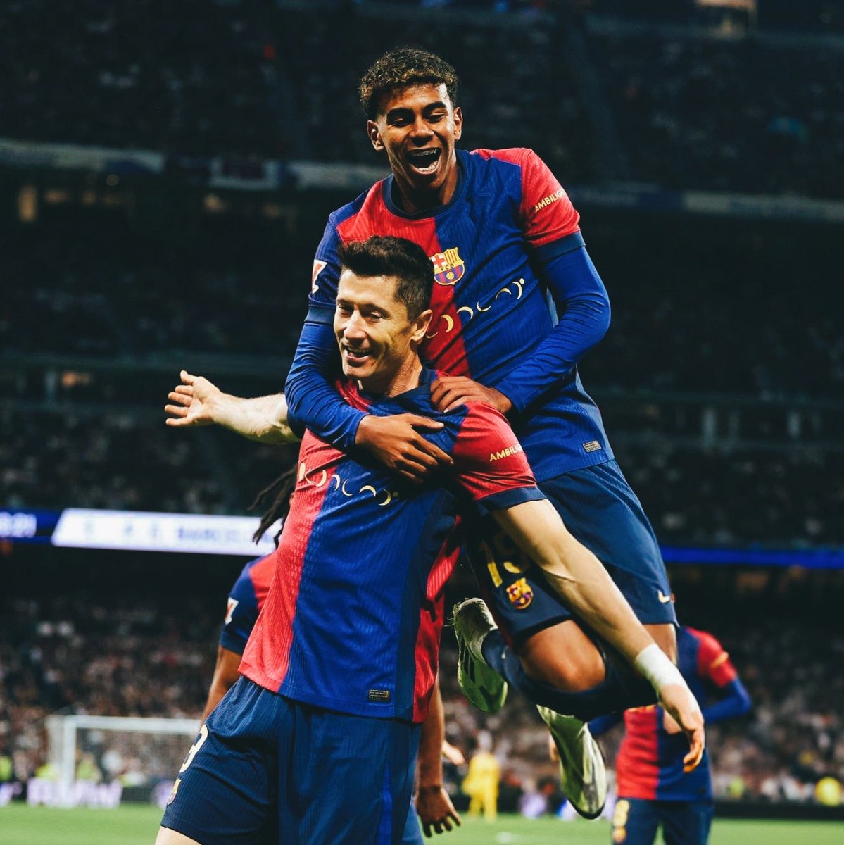 _Futbolero_'s tweet photo. Real Madrid 0-4 Barça. ¿Qué os ha parecido el partido del Barça? https://t.co/86oh3rnmMI