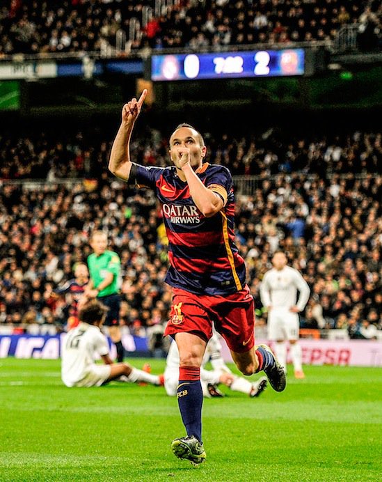 toomsoo_'s tweet photo. - papa papa raconte moi la fois où le barça a gagné 4-0 au bernabeu 
- laquelle mdrrrrrr https://t.co/3Z4B7Ky1i9
