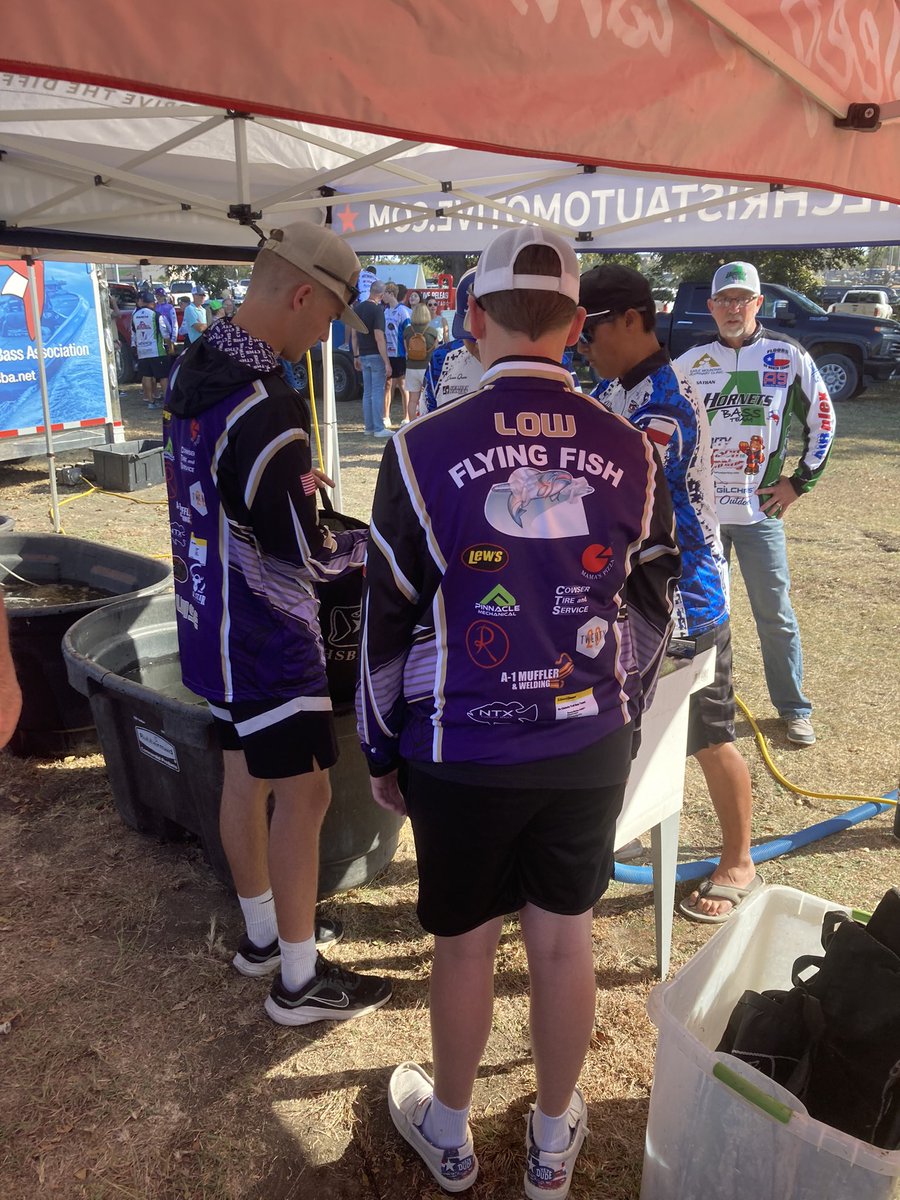 THSBA Lewisville!! Kody Low and Wyatt Wise with the 5 fish limit at 8.89lbs!!! <a href="/ChisholmTrailHS/">CTHS</a> <a href="/McCowanWinston/">Dr. Winston McCowan Jr.</a>