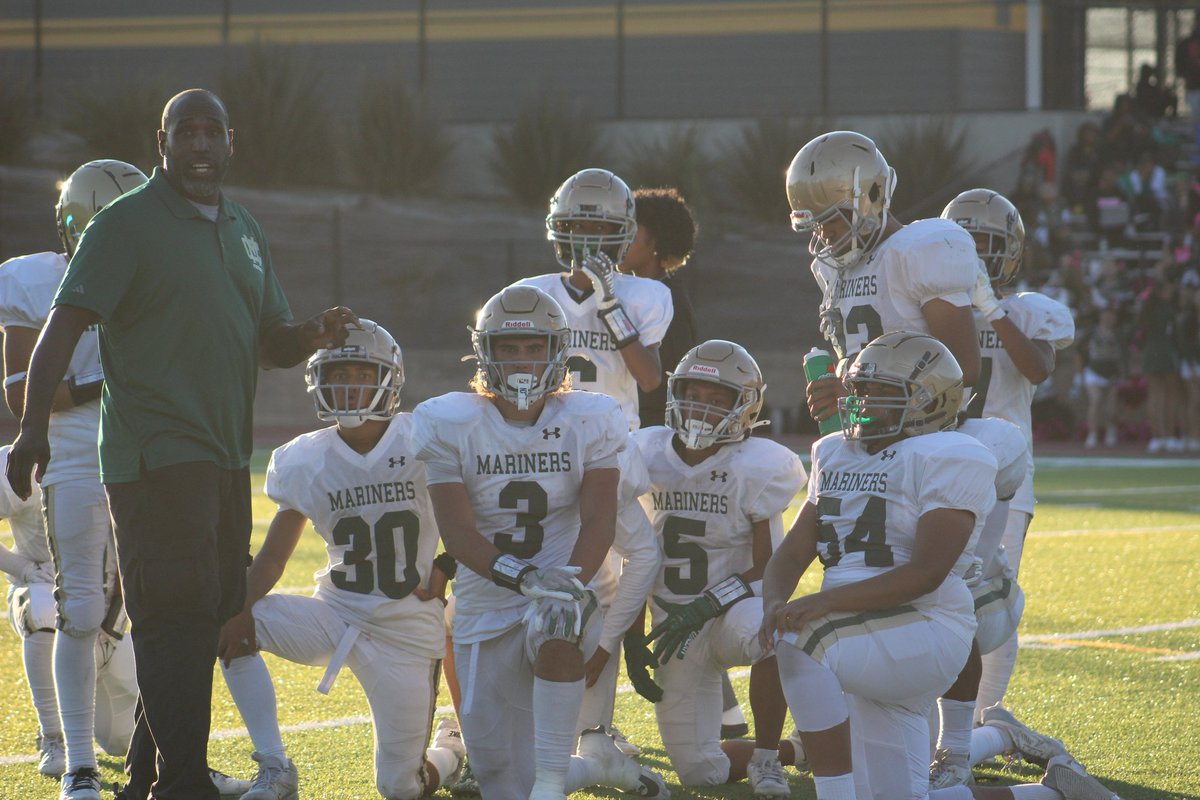 Moreau Catholic Football (@moreaufootball) on Twitter photo 