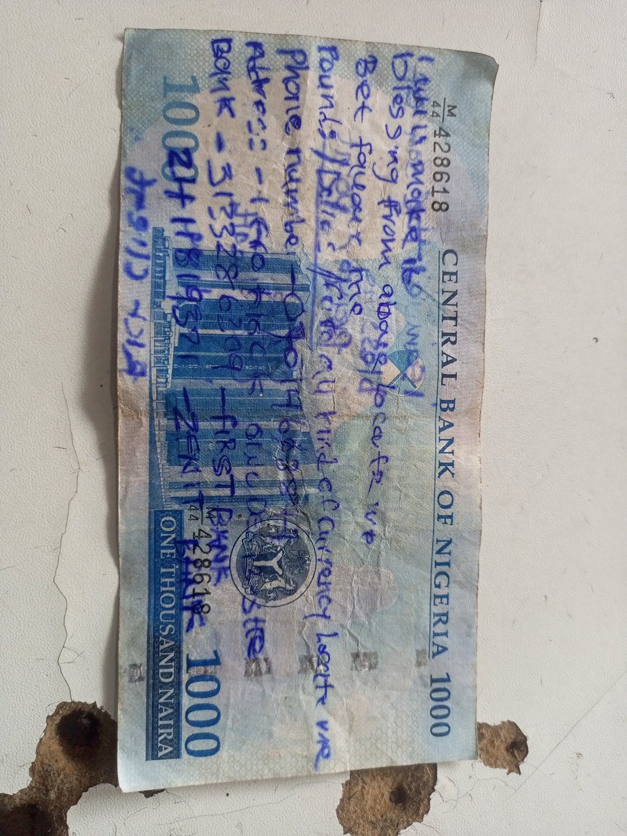 Bada_life's tweet photo. I thought I had seen it all check this note of #CB.Why should Nigerians act this way,I wish the appropriate quarters should do the needful. https://t.co/gf3IMpkdZV