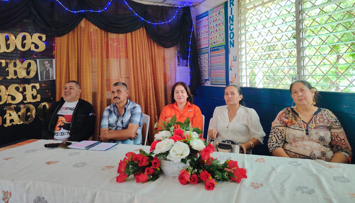 Hoy recibimos la grata visita de nuestra Ministra de Educación, Compañera Mendy Arauz.