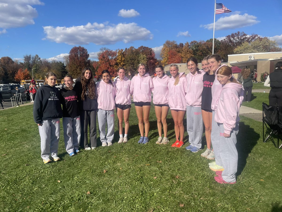 DemonGirlsTrack's tweet photo. Our season has come to an end- Thank you to our family and friends for cheering us on all season long!  @DemonAthletics https://t.co/doaHDS5MoO