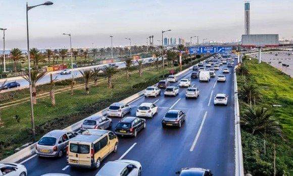 APS_Algerie's tweet photo. Fermeture des accès à l'autoroute Est et à la promenade des #Sablettes à partir de dimanche soir 
🔗https://t.co/nU72jQ4gOf https://t.co/UNbLE1xadq