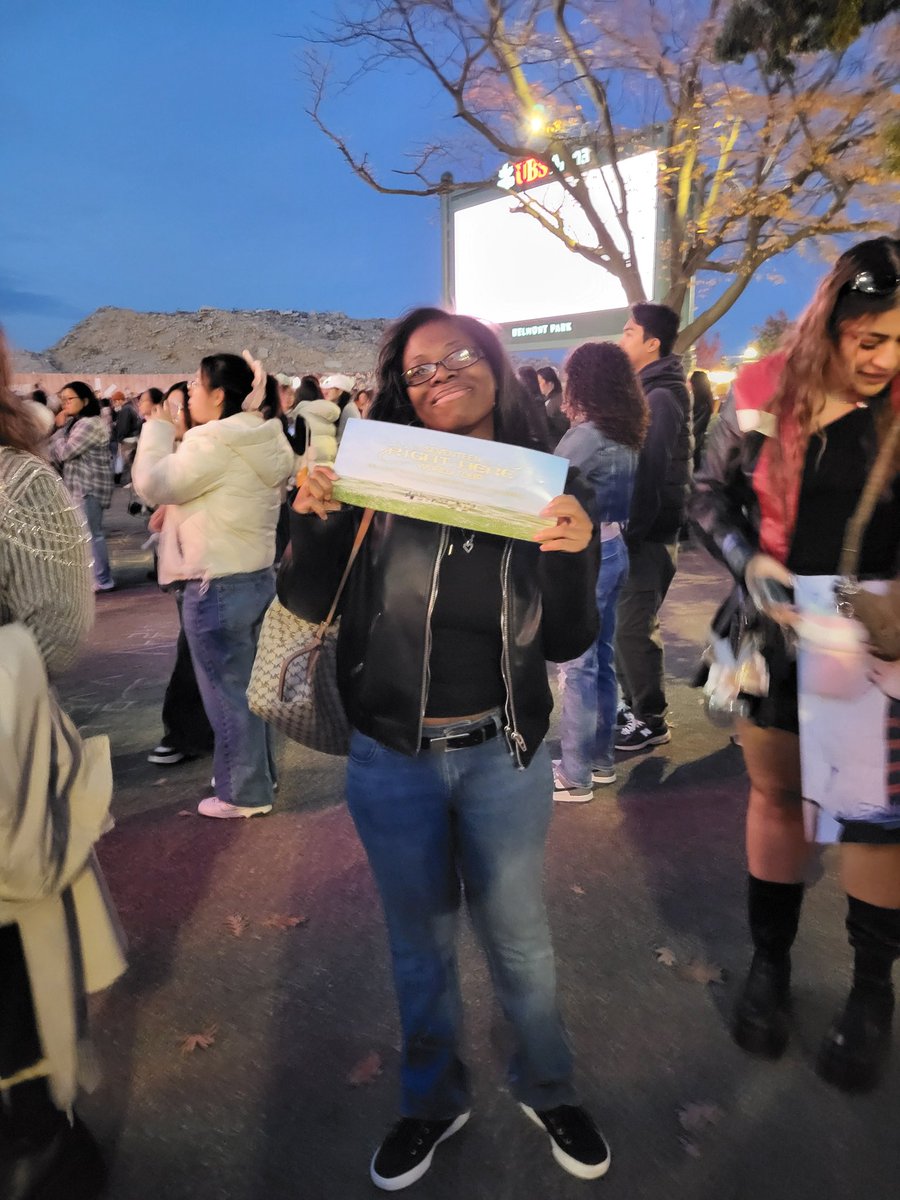 My first kpop group concert! #SVT_RIGHT_HERE_IN_NEWYORK

I had alot of fun. I hope I can see them again someday, in NY, with all 13 members. #SEVENTEEN #SEVENTEEN_RIGHT_HERE_IN_BELMONT