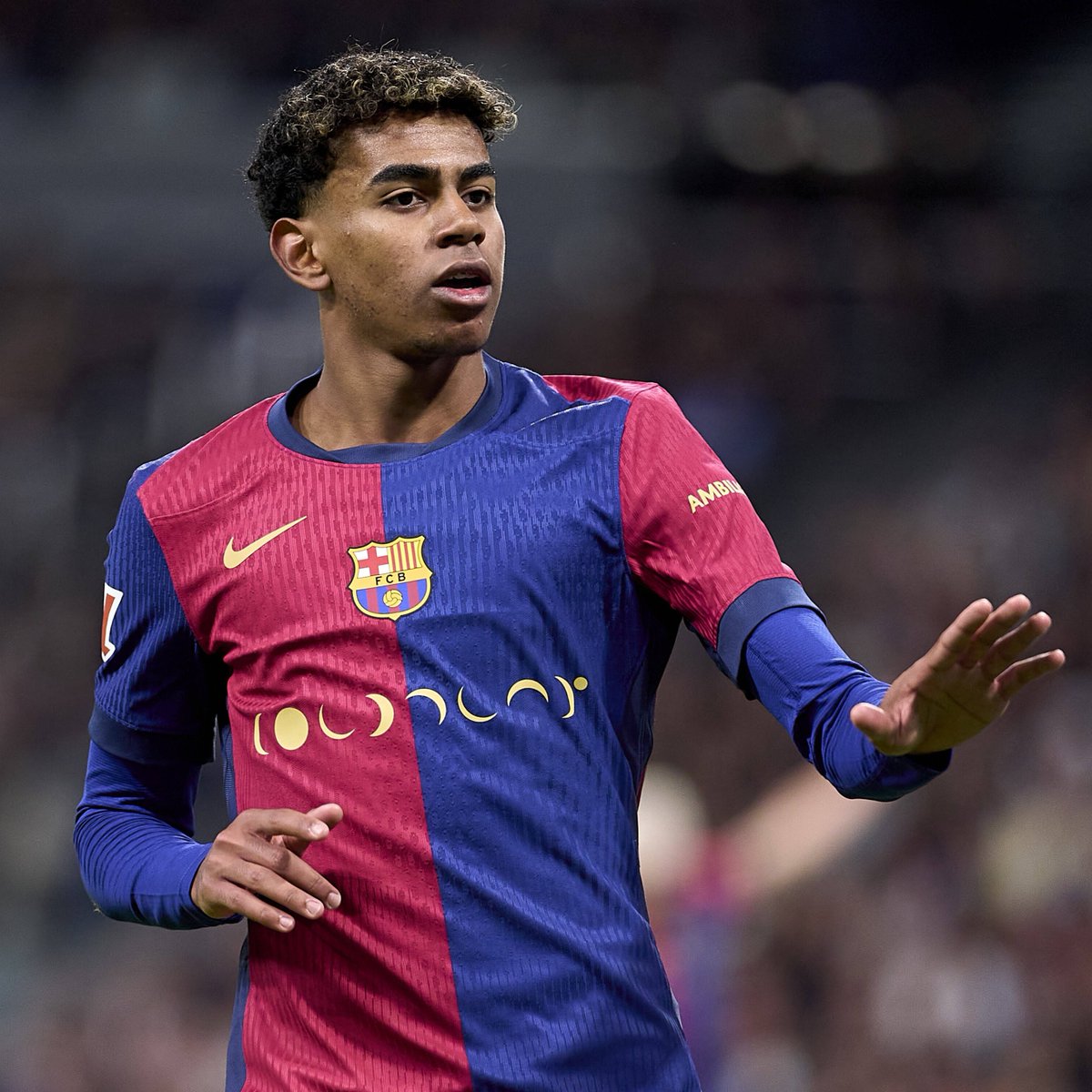 barcapassionat's tweet photo. 1 but dans le jeu ce soir pour Lamine Yamal.

C'est par exemple plus que Cristiano Ronaldo sur ses 9 Clásico de Liga joués au Bernabéu (0). https://t.co/vlUxLmKMIc
