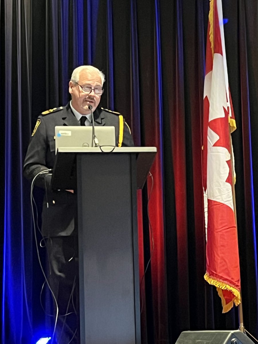 Niagara EMS tweet media