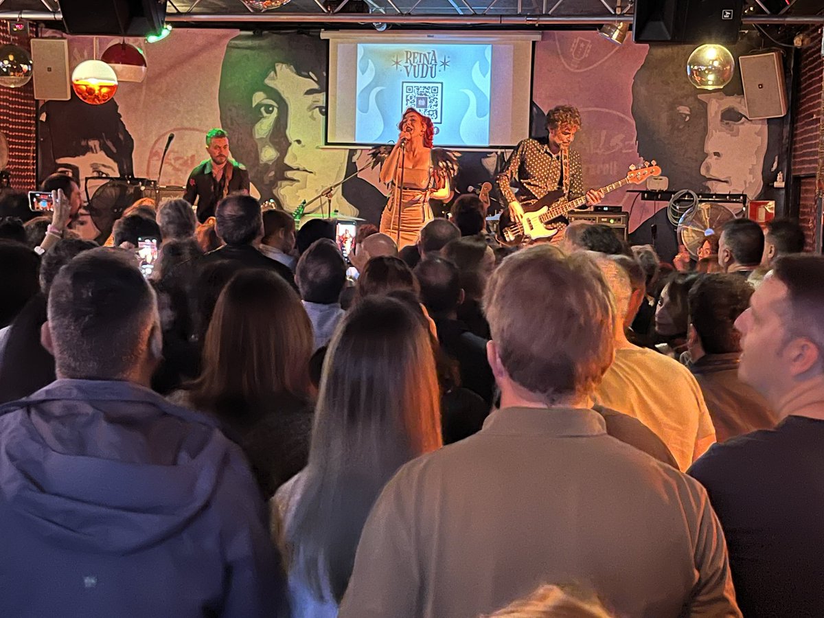 VictorFranch's tweet image. 🔥Espectacular presentación de lo nuevo de Reina Vudú ( ex Ruth Baker Band) en la sala Because de Castellón  
#RNR