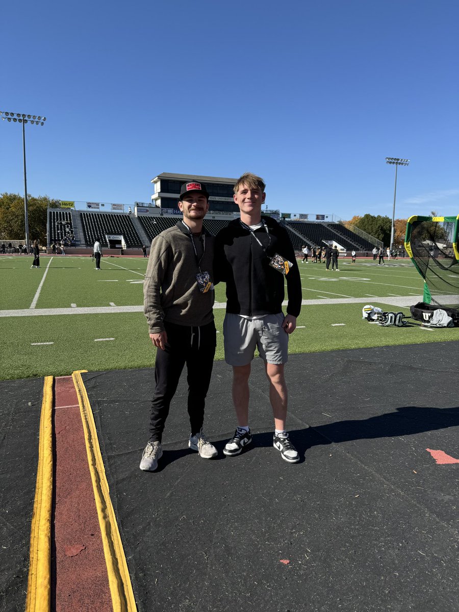 Ryker Thompson#18 (@rykerthompson7) on Twitter photo Had a great game day visit with my man <a href="/bryson_tidwell/">Bryson Tidwell</a> thank you to <a href="/coach_hbrown11/">Hunter Brown</a> for the invite!!
<a href="/JaronCohen1/">Jaron Cohen</a> Had a great game day visit with my man <a href="/bryson_tidwell/">Bryson Tidwell</a> thank you to <a href="/coach_hbrown11/">Hunter Brown</a> for the invite!!
<a href="/JaronCohen1/">Jaron Cohen</a>