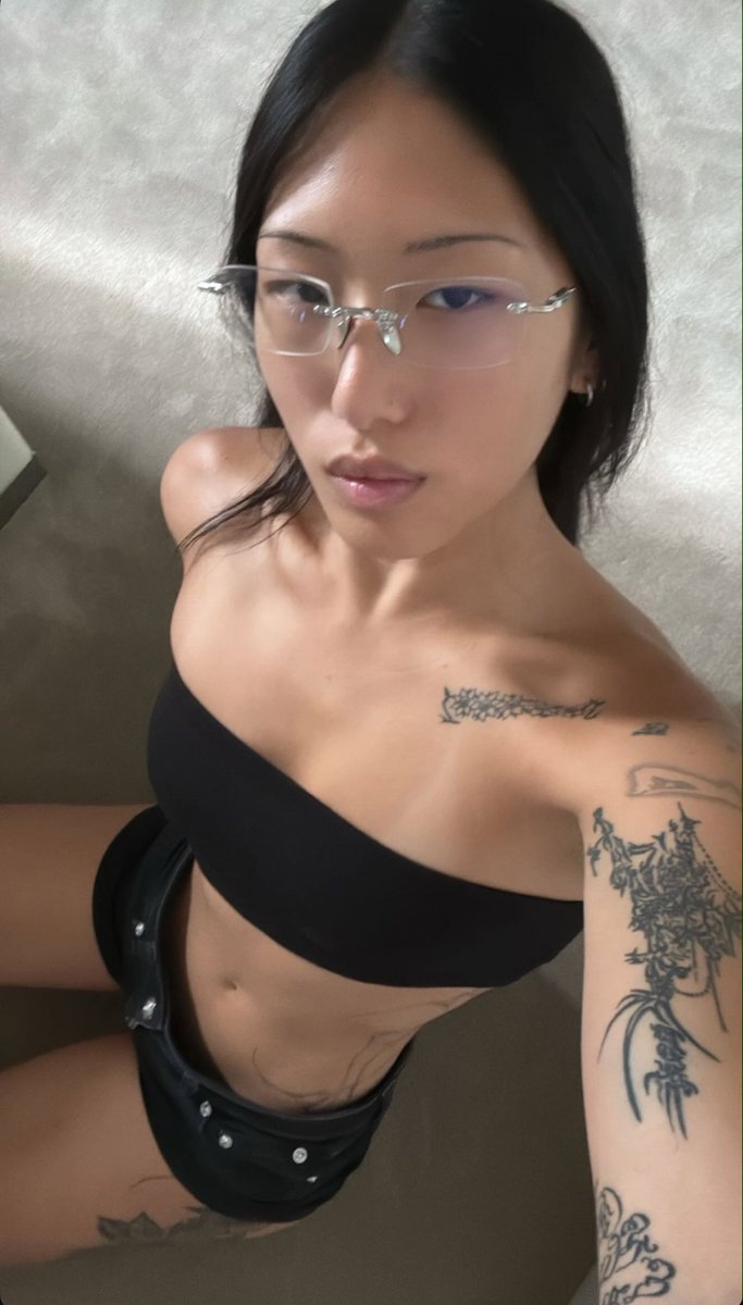 dreyaa111's tweet photo. anyone in NYC doing meet ups? i want some dick. #meetup #fuck #tits #horny #cock #slut #dick #asian #cum #pussy #sext #meetups #nude #nsfw #ass  #cumtribute #freaky #nsfwtwt #cumtributevid #cumtribute https://t.co/MGEXzbj2rQ