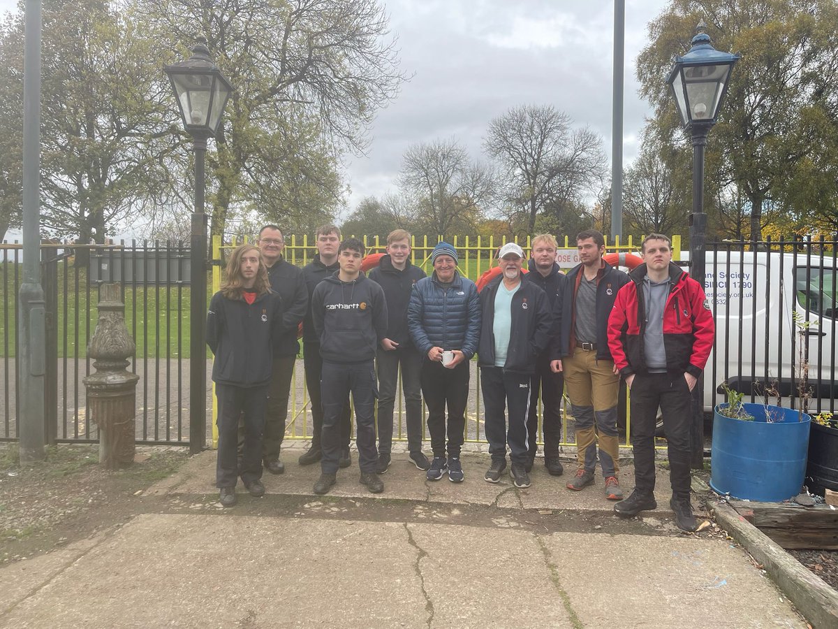 With three races on the Clyde today we’ve been safety boating up and down the river with a big force of volunteers at the shed today