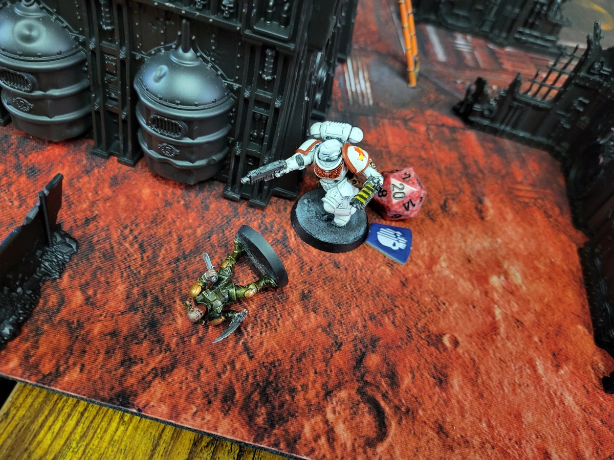 MattHotaling's tweet photo. Today I had this knife fighter almost solo an assault intercessor. https://t.co/PsRSBJyXUl