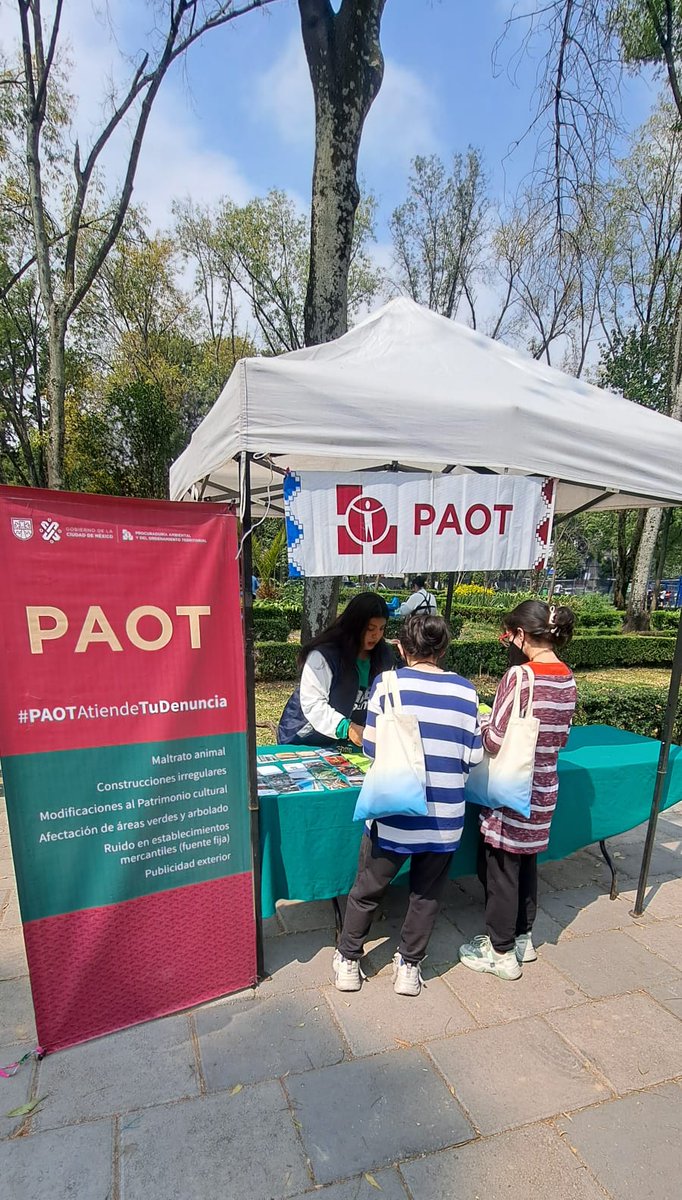 PAOTmx's tweet photo. Esta tarde participamos en el #CanFest en Parque Arboledas, alcaldía Benito Juárez, orientando a los asistentes sobre sus derechos y obligaciones urbano ambientales 🌳🐕🔊 https://t.co/xLhdiVz9mT
