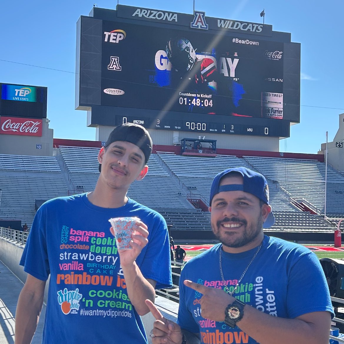 cx3djc13's tweet photo. We are here!!! Let’s GOOOOOO!!!!! We got that Red & Blue ICEE flavor dots behind ZONAZOO between section 2-6!!! Let’s get that W Wildcat Nation!!!
#Beardown #ArizonaWildcats #wildcatnation #westvirginia #arizonastadium #iwantmydippindots #dippindots @ZonaZooOfficial @ArizonaFBall @whatsuptucson @AZATHLETICS @uarizona
