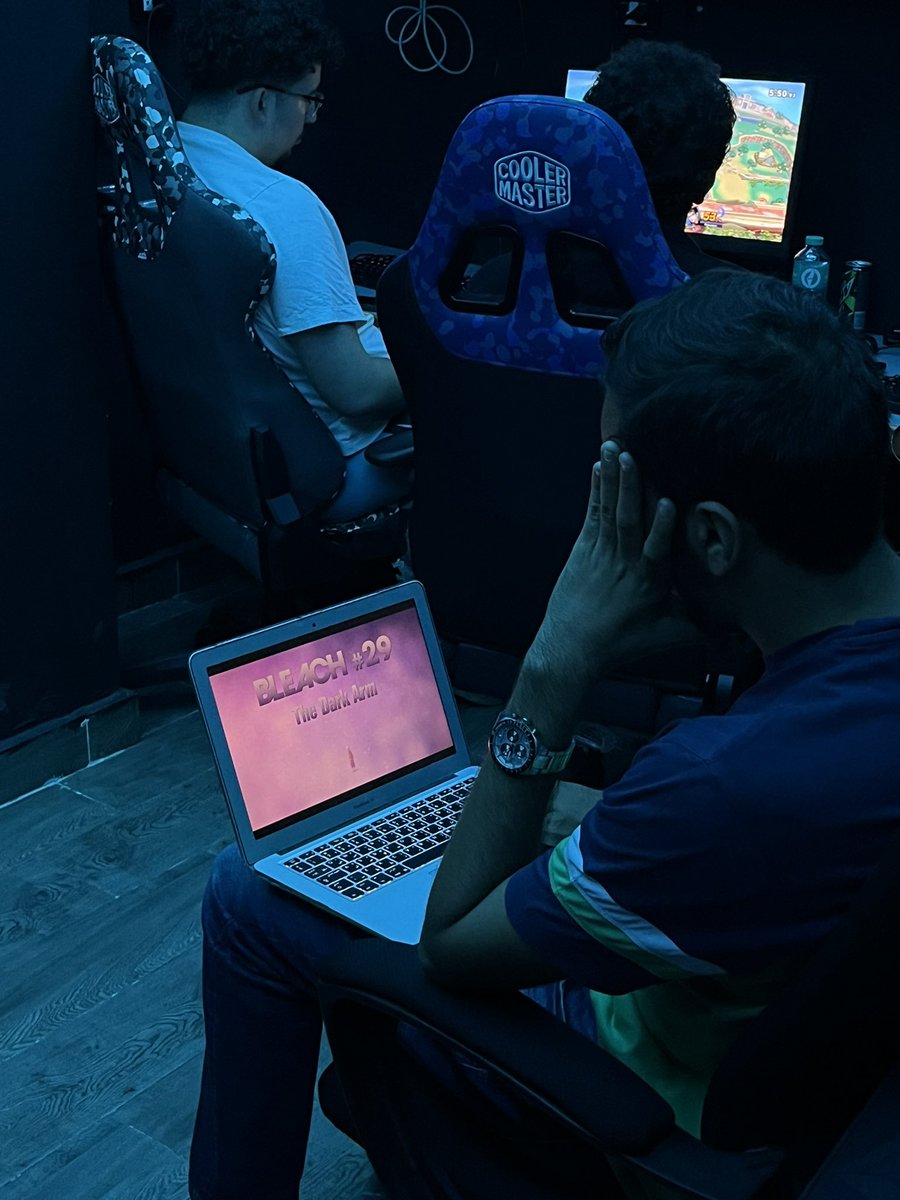 SmashInEgypt's tweet photo. Congrats to the winners of Smash in Egypt 13!

🥇@marwannsh
🥈@ZaidanUnZaidan
🥉Nightblade

This event was not recorded. The top 8 graphic (as well as the VODs from SE12) will be uploaded soon. Thank you for tuning in! https://t.co/PgIfyGi82I