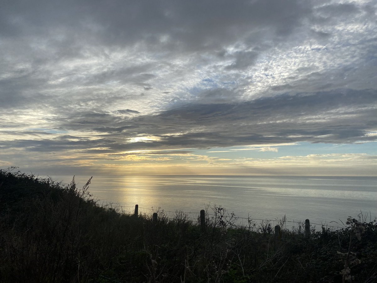 What a #sunset over The Wash at #hunstanton #norfolk today. #thewash #westnorfolk #seaside