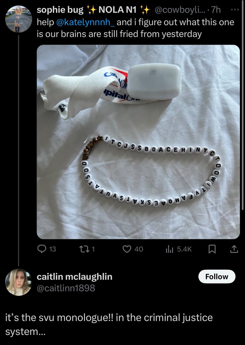 AmericanKaw13's tweet image. This is SENDING me 😭 which one of you did this 💀