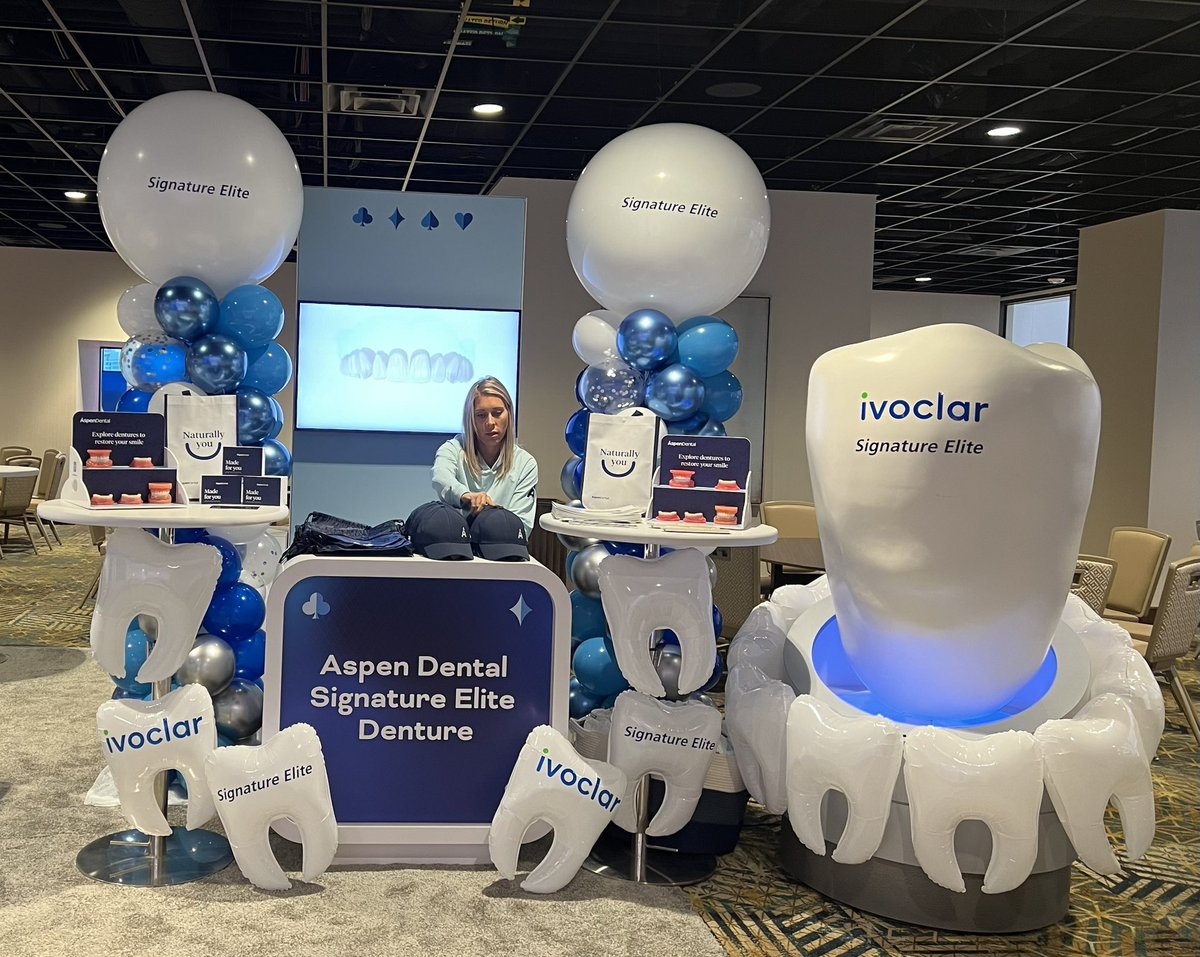 balloondelivery's tweet image. Stop by @ivoclar @SignatureElite dental booth for giveaways info and smiles!! 
@ResortsWorldLV  @360DestinationGroup 

#balloonEventDecor #tradeShowbooth #LasVegasConference