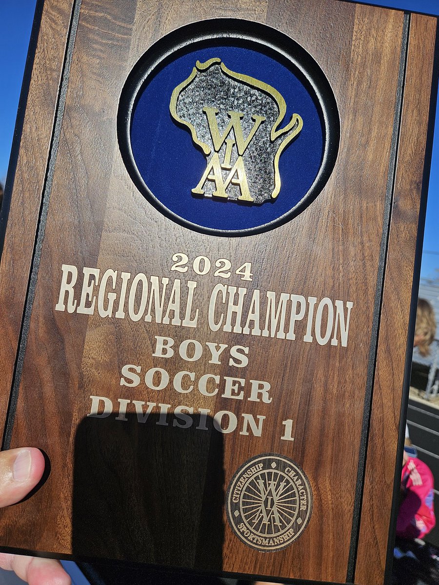 trempersoccer's tweet photo. So proud of the boys, who after beating a very good Franklin team 1-0, are Regional Champions!! https://t.co/GvcqhrURgR