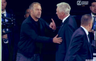 usitextilesng's tweet photo. A big man like Anceloti 🥹,
Who touch his ear plx 🫢😁?? 

#Barca #elclassico #mbappe https://t.co/jpLEfJ8bI3
