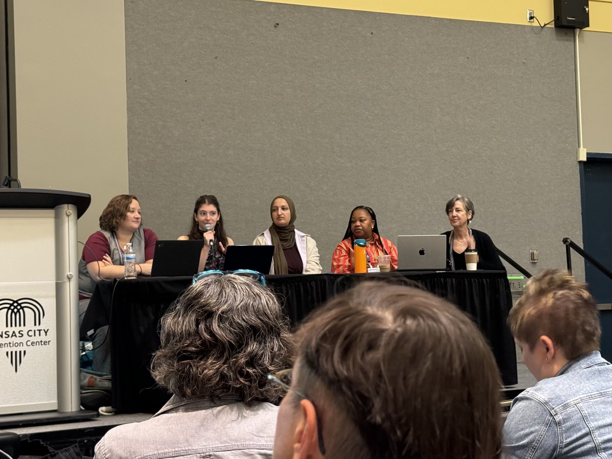 BU School of Social Work tweet media