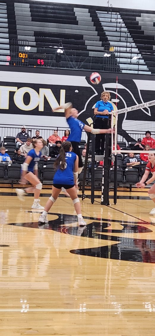coachOBHillsVB's tweet photo. Not the ending we were hoping for but what a great season… so proud of this group. Good luck to our seniors in their future endeavors we were lucky to have you! https://t.co/KgEguE0VOk