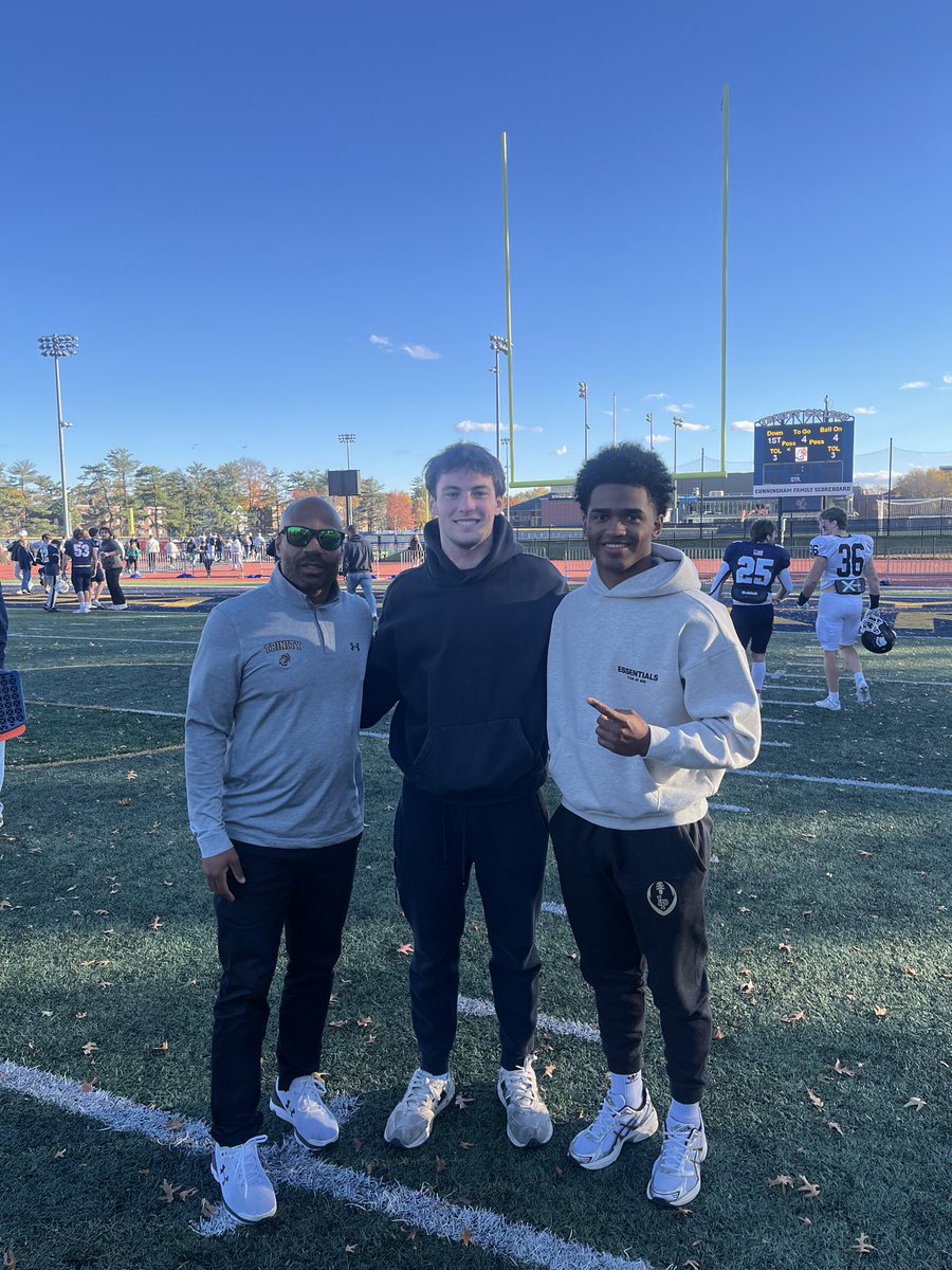 Elijah Smith (@elijah21smith) on Twitter photo Thank you <a href="/_coachdwilliams/">Denver Williams</a> and <a href="/TrinCollFB/">Trinity College Football</a> for having me to the game! Amazing campus! Go Bantams! Thank you <a href="/_coachdwilliams/">Denver Williams</a> and <a href="/TrinCollFB/">Trinity College Football</a> for having me to the game! Amazing campus! Go Bantams!