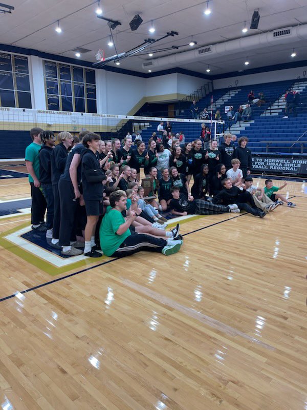 Congrats to our Volleyball Regional Champs! 🏐🏆

Stay tuned for a time tonight for a celebration at the field house upon the arrival of the team!