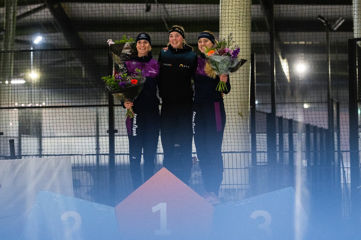 TeamPuurICT_BTZ's tweet photo. Holland Cup 1 te Deventer
1500m
1e Gioya 2.02.28 ๐ฅ
12e Evelien 2.05.77
๐ธ@wiebesietze
#teamPuurICTBTZ #PuurICT #BTZ #HaarsmaGroep #JuliusvdWerf #JoopZandberg #ByeNutrition #Smartbags #sportgroupbenelux #houthandelboersma #VanderHauwBeton #schaatsen #schaatsfan https://t.co/G3o9uYAxSB