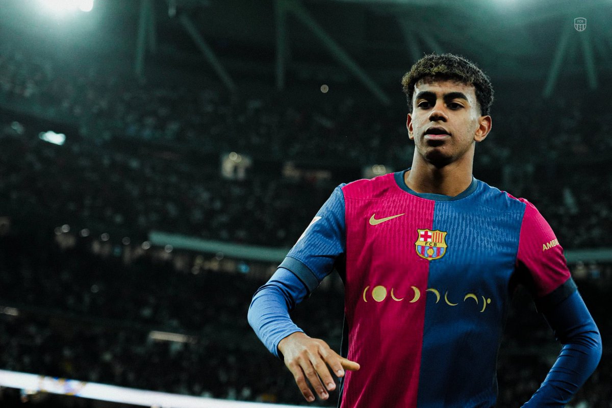 🚨🚨🚨🚨🚨 — لامين يامال:

لاعبو ريال مدريد لم يكونوا يعلمون أن لدي قدم يمنى… يجب استخدامها عندما يكون الأمر ضروريًا.