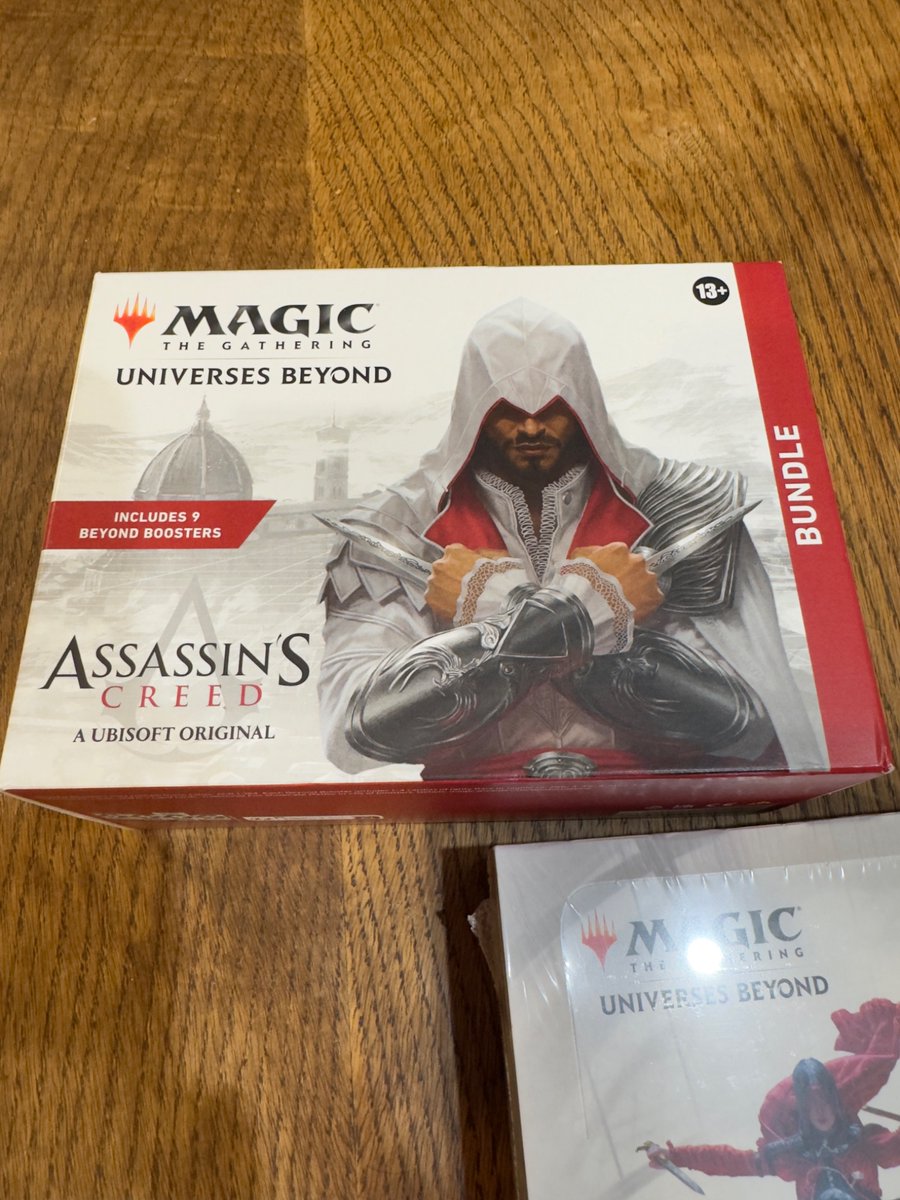 EditorDanny's tweet photo. First MTG set that I'm disappointed in 😭. Just a lazy cash grab. Also AC universe is a weird pick for this shiz https://t.co/kfmoeBvYB5