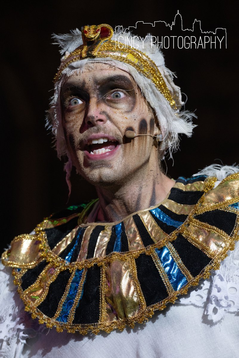 CincyPhotoGuy's tweet image. 🎃 Miss the Halloween scares at Kings Island? Our photo collection is here for you! 👻 #KingsIslandHaunt #HalloweenPhotos #SpookyMoments #FrightNight #CincyPhotography