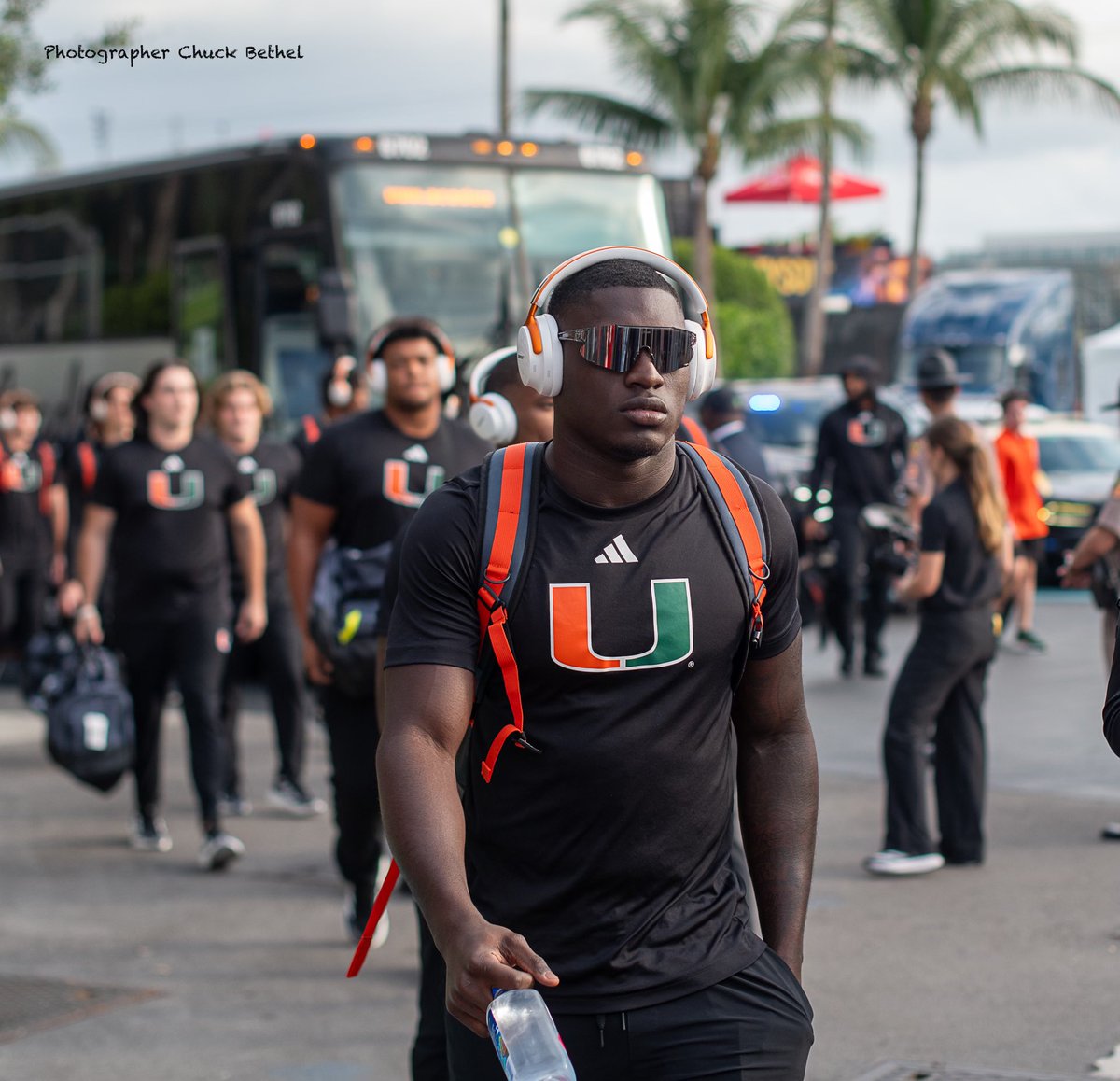 EraPrep's tweet photo. Canes Walk #MiamivsFSU #Rivalryweek #GoCanes https://t.co/IwmjgZCuxA