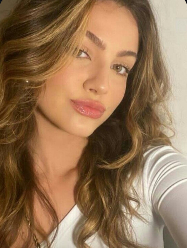 vitoriabohn1's tweet photo. @bohnvitoria minha gaúcha linda ♥️♥️♥️♥️♥️♥️♥️♥️♥️♥️♥️ https://t.co/P8eLzamPR8