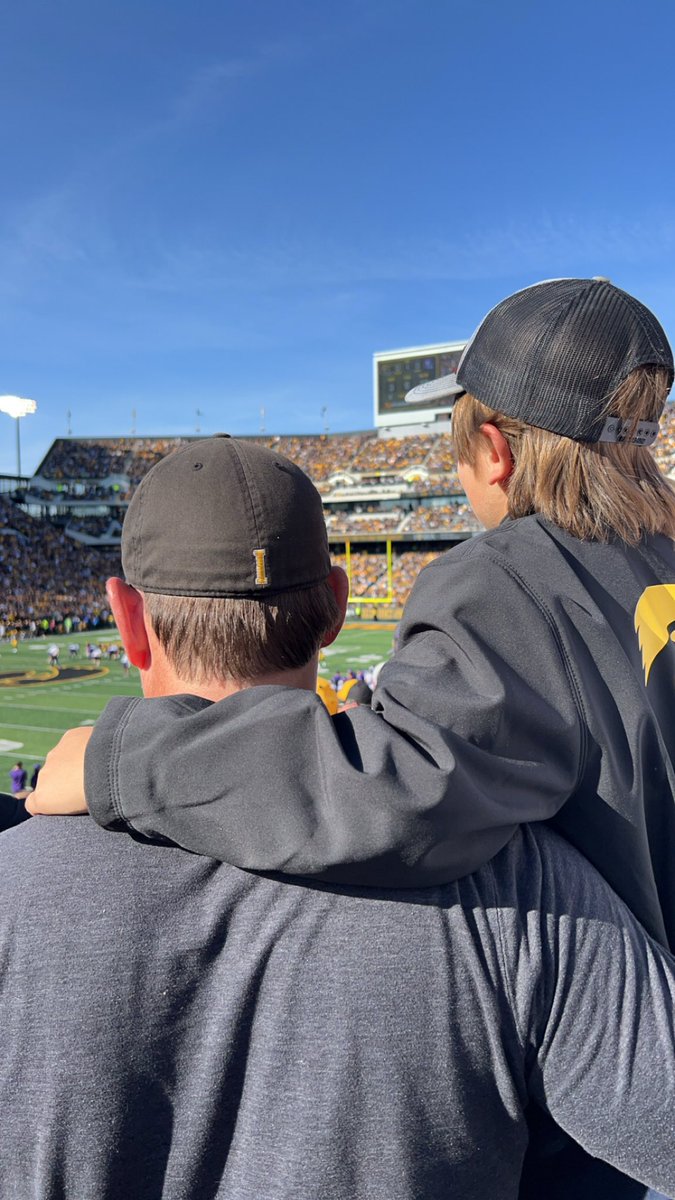 abbybottenfield's tweet photo. #FightForIowa #Hawkeyes https://t.co/gYaDDgVTEj