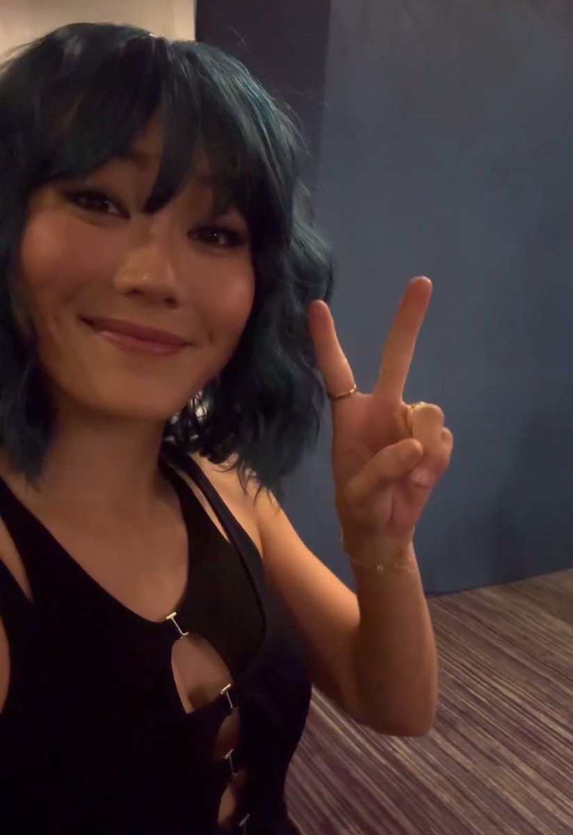 𝙮𝙤𝙪𝙧 𝙙𝙚𝙢𝙤𝙣𝙞𝙘 𝙜𝙞𝙧𝙡𝙛𝙧𝙞𝙚𝙣𝙙 (@madetoruin) on Twitter photo 