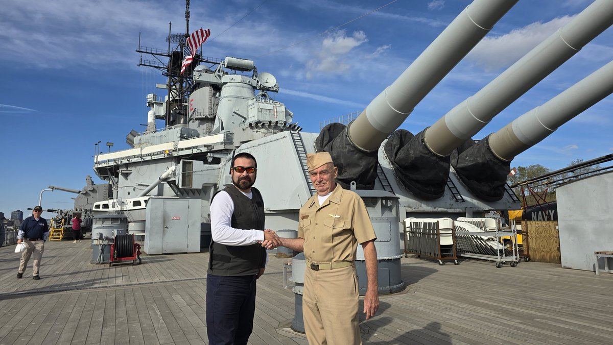 Drachinifel's tweet photo. Well, turns out if you mention Admiral Halsey enough he will appear! https://t.co/RstBVmM77p