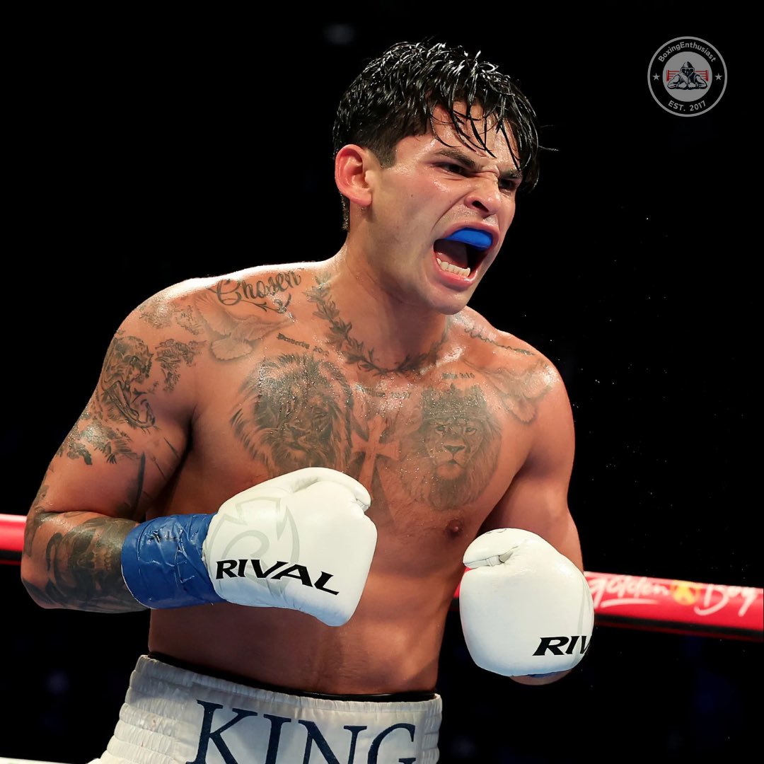 BoxingEnthusiast tweet media