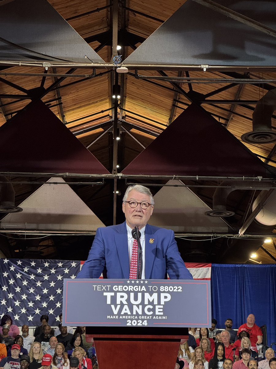 rickallen's tweet image. Georgia is Trump-Vance country!

Grateful to be in Atlanta today with our next Vice President, @JDVance, to help encourage voters to get to the polls and turn Georgia red!

Early voting continues until November 1st. Make your plan to vote.