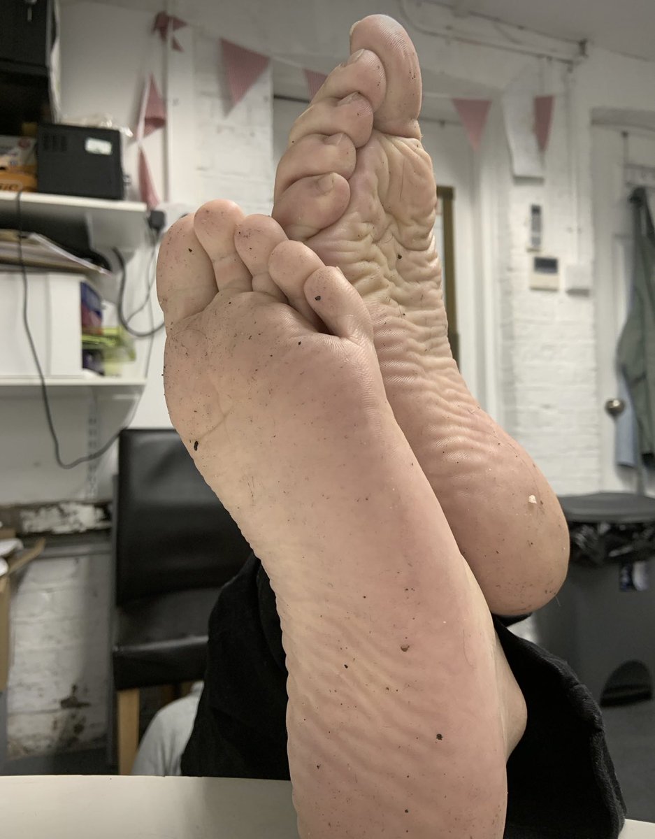 SoleKingLDN tweet media