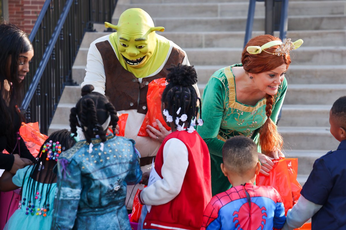 Governor JB Pritzker tweet media