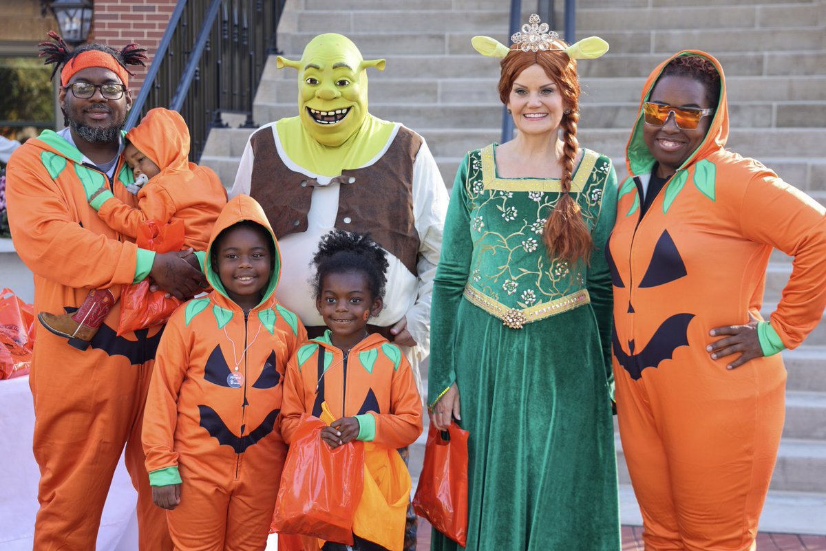 Governor JB Pritzker tweet media