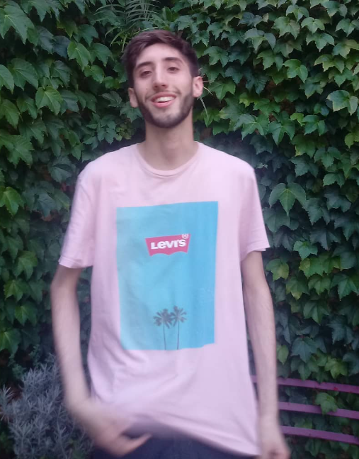 GordoLeyes's tweet image. Chapar con hombres no cuenta, lombriz con ébola.