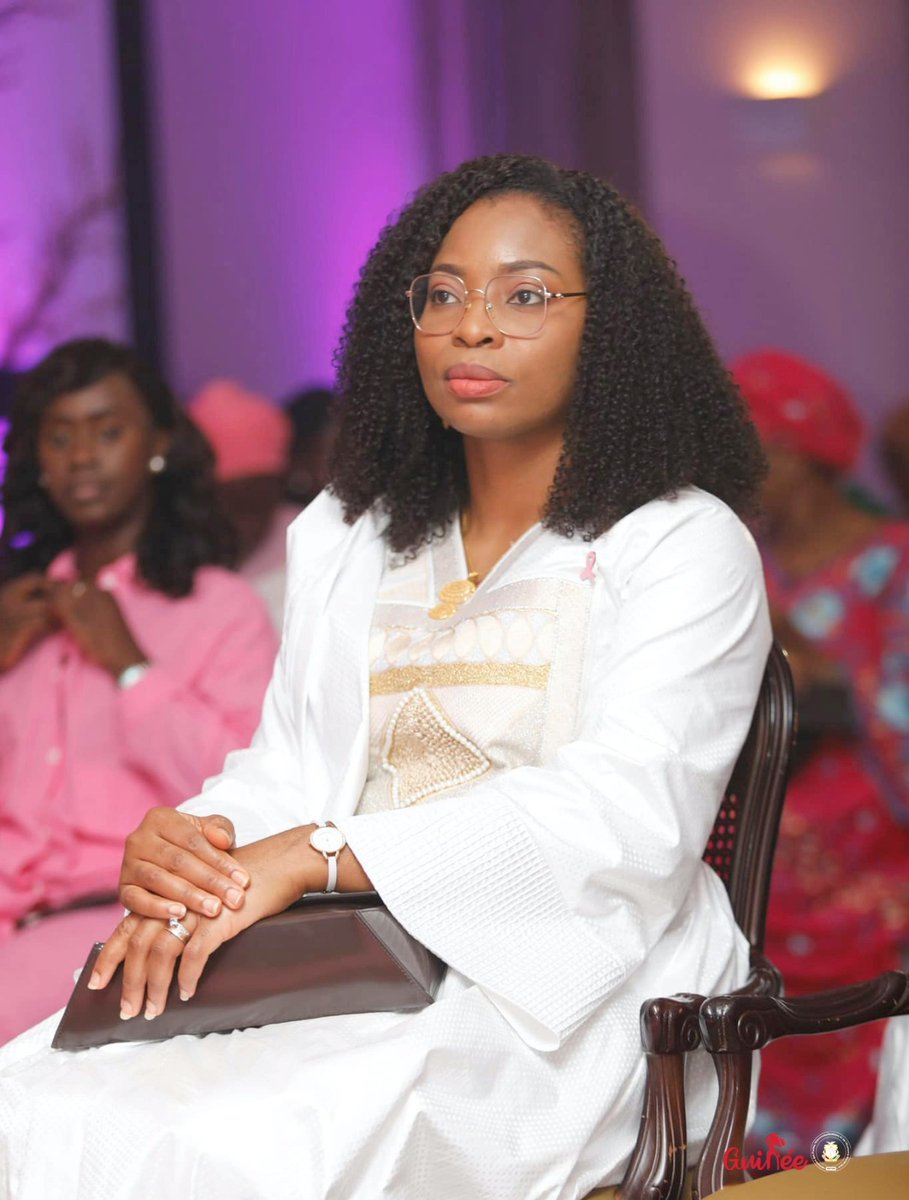 Rose Pola Pricemou tweet media