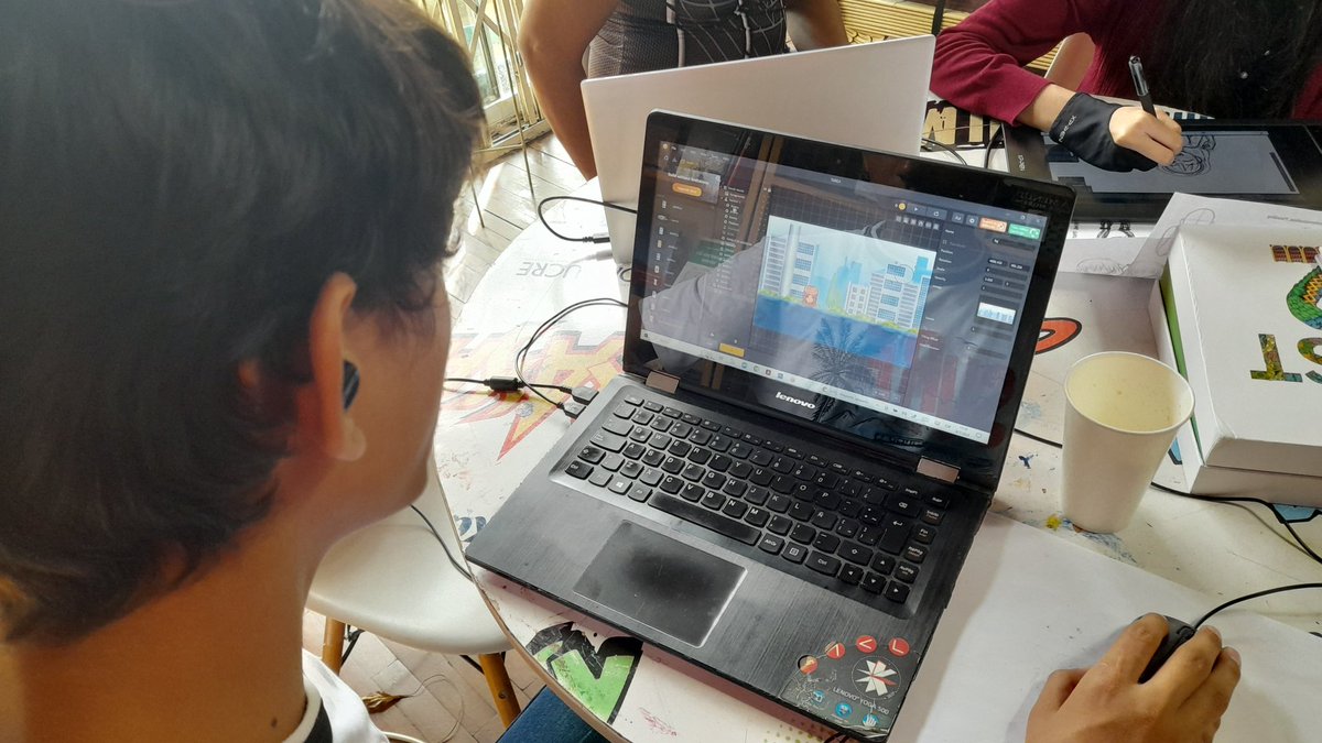 EscueladelComic's tweet photo. #talleres #dibujomanga #videojuegos #inscripcionesabiertas https://t.co/SS4lRfxQlU