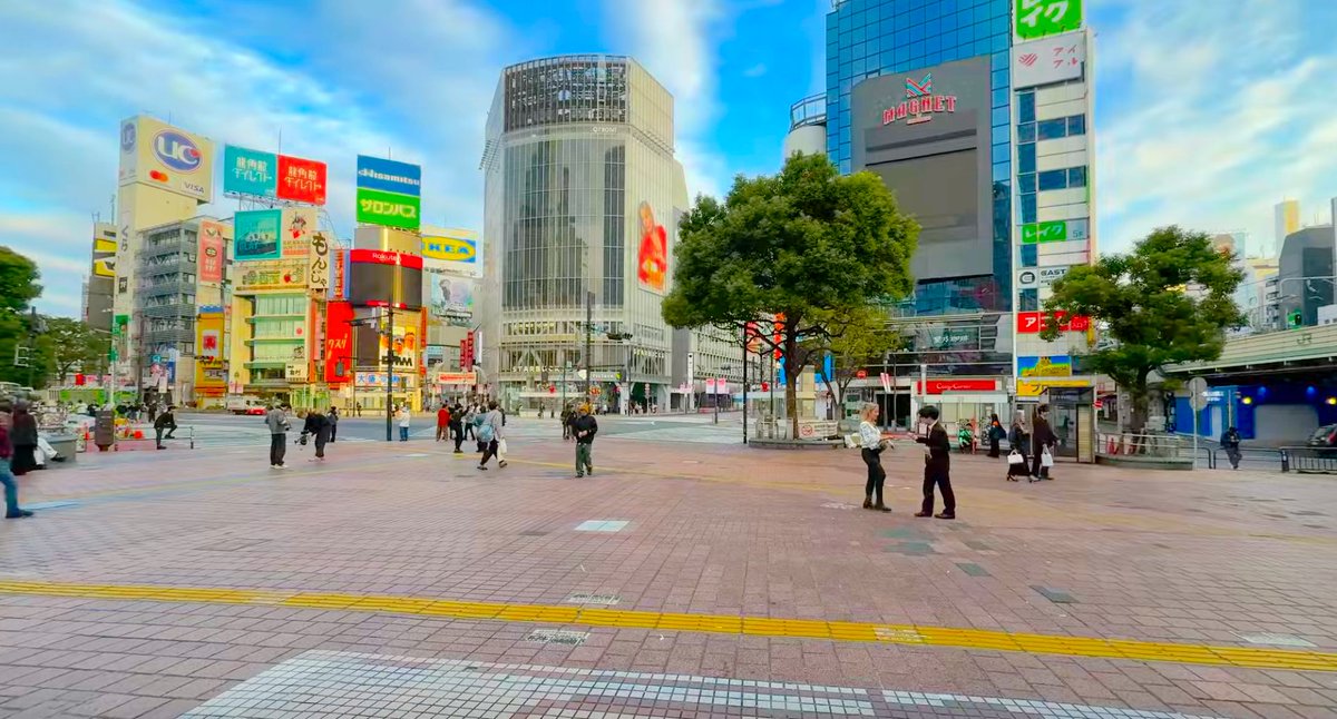 mayuahx's tweet photo. good morning X, good morning World, and good morning Tokyo,
from #Shibuya
"Shibuya will be closed for Halloween."
渋谷は、ハロウィーンをお休みします。
6am Sunday 27 October, 2024🌤
#TokyoNight #WalkInTokyo #DateInTokyo #ひとりデート https://t.co/DcWWeOWT7N